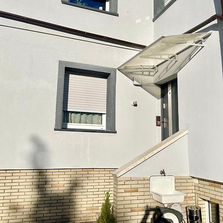 Casa Giulia 2 Zimmer Nahe Giessen, Kueche, Bad, Wlan, Parkplatz Krofdorf-Gleiberg Eksteriør billede